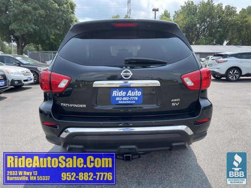 Nissan Pathfinder  2017
