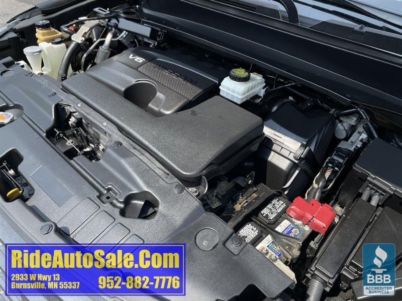 Nissan Pathfinder  2017