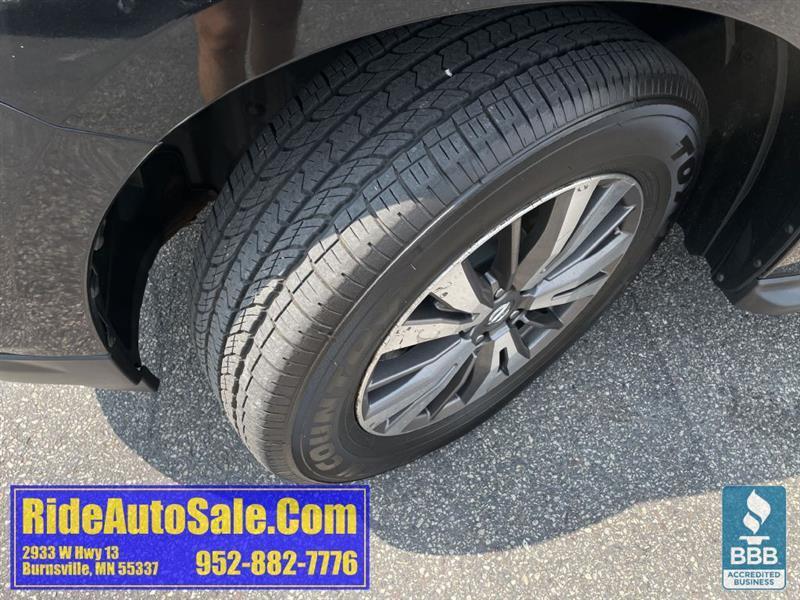 Nissan Pathfinder  2017