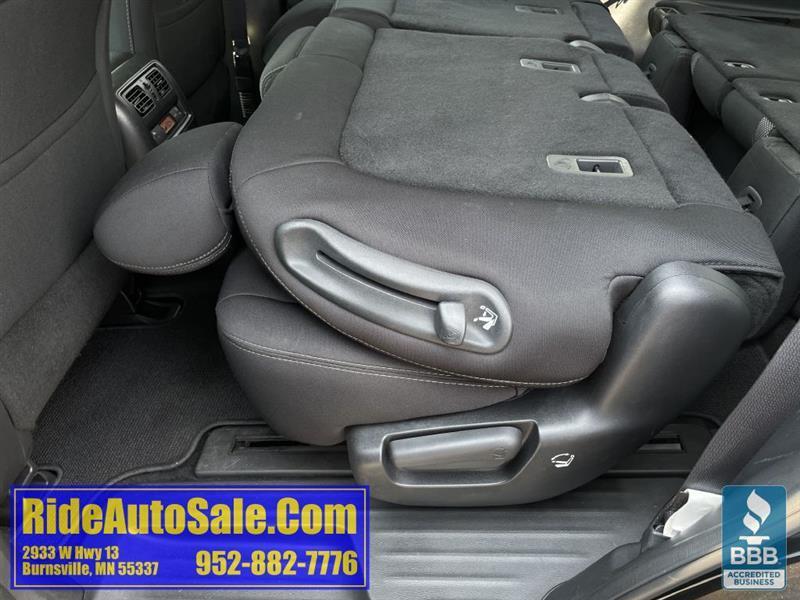 Nissan Pathfinder  2017