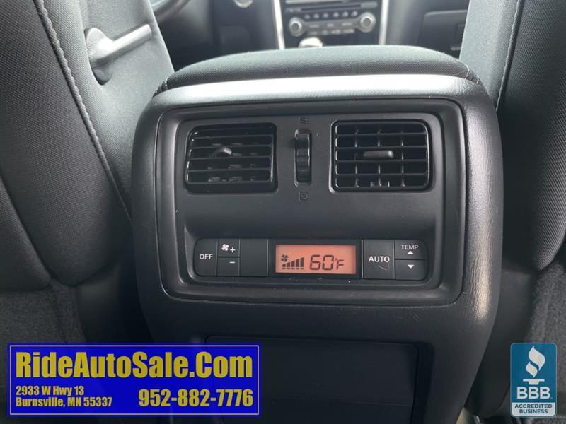Nissan Pathfinder  2017