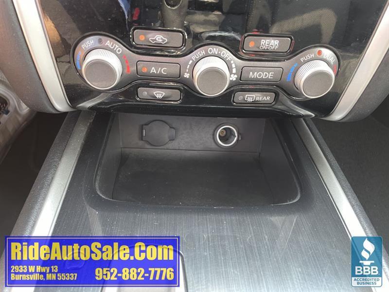 Nissan Pathfinder  2017