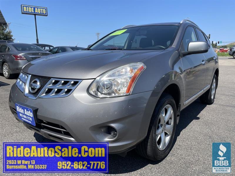 2011 Nissan Rogue SV, 5 Pass, AWD, 2.5 4cyl, CLEAN !