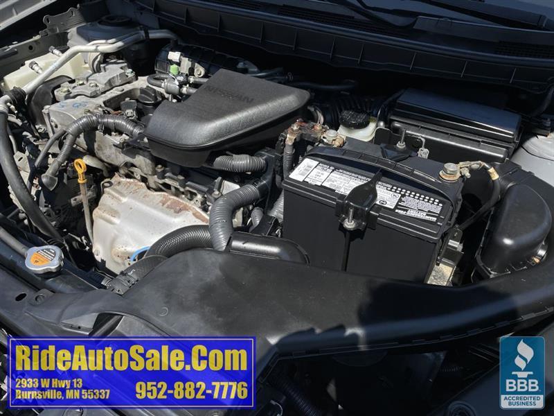 Nissan Rogue  2011
