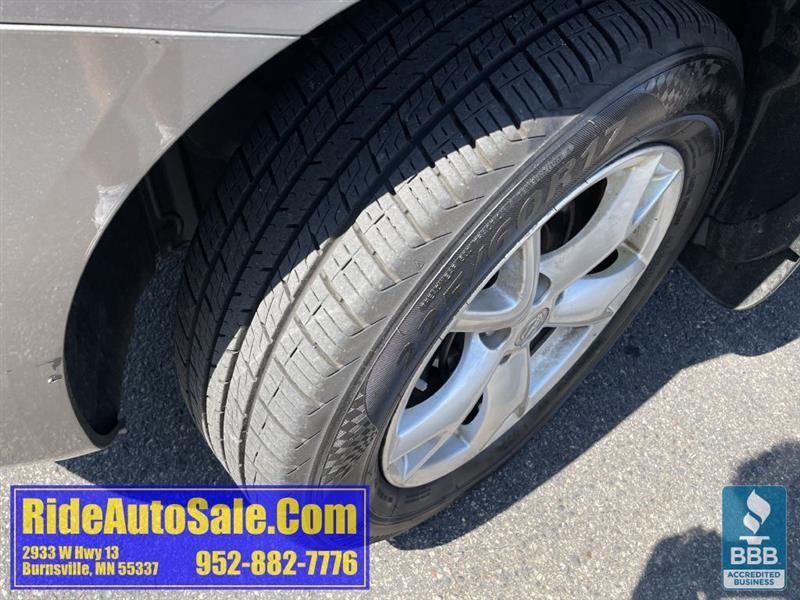 Nissan Rogue  2011