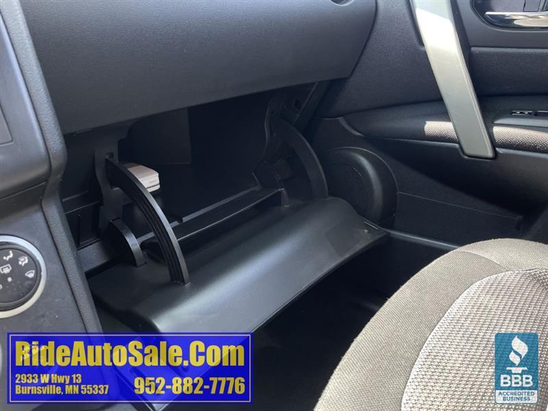 Nissan Rogue  2011