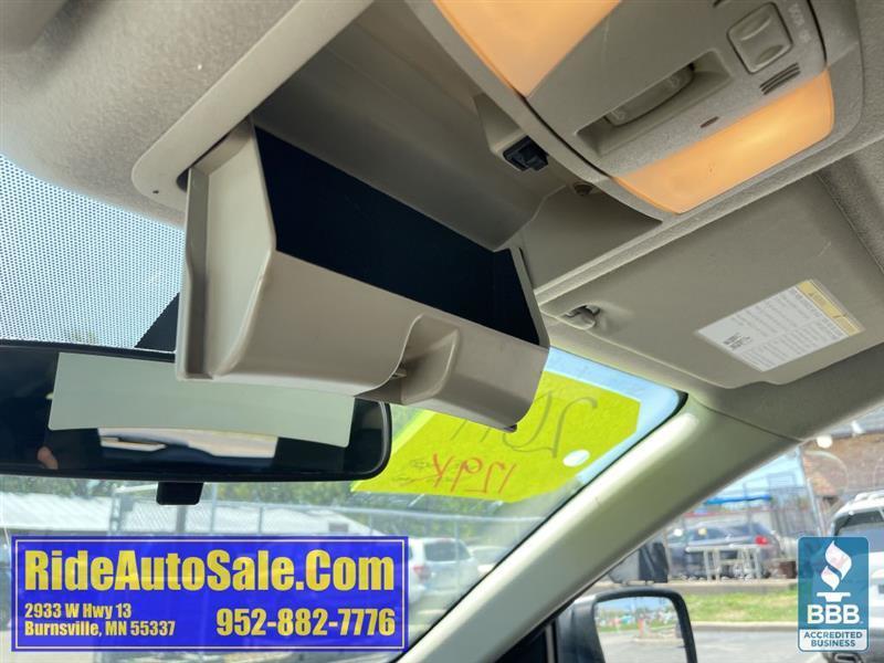 Nissan Rogue  2011