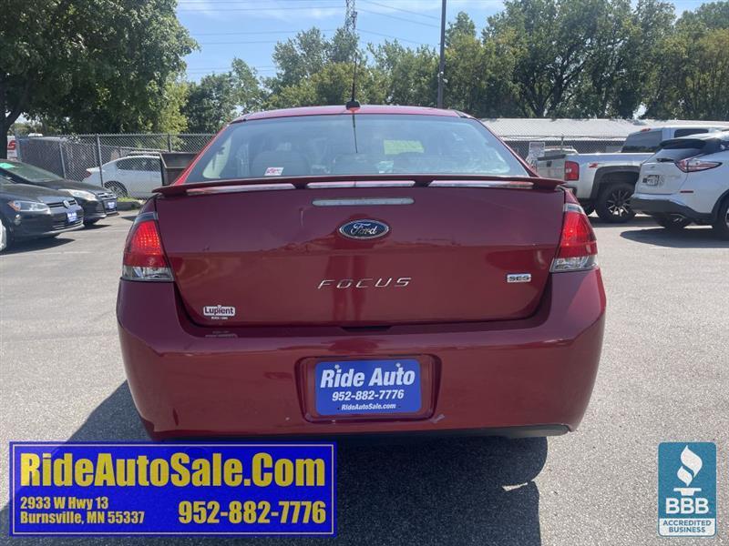 Ford Focus  2010