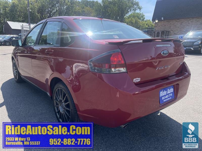 Ford Focus  2010