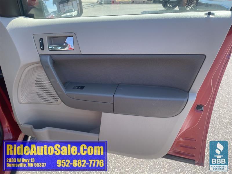 Ford Focus  2010