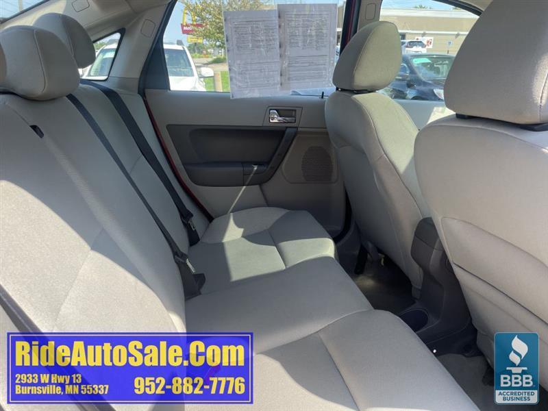 Ford Focus  2010