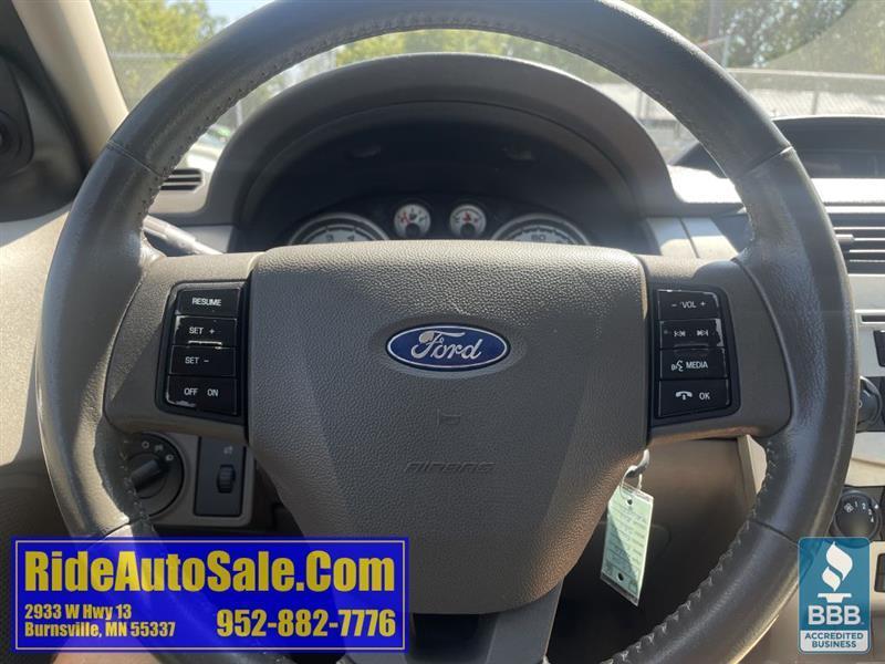Ford Focus  2010