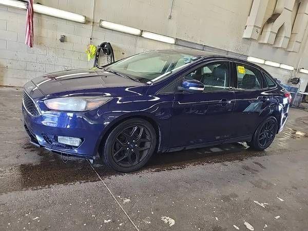 2016 Ford Focus SE Sedan
