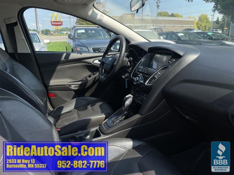 Ford Focus  2016