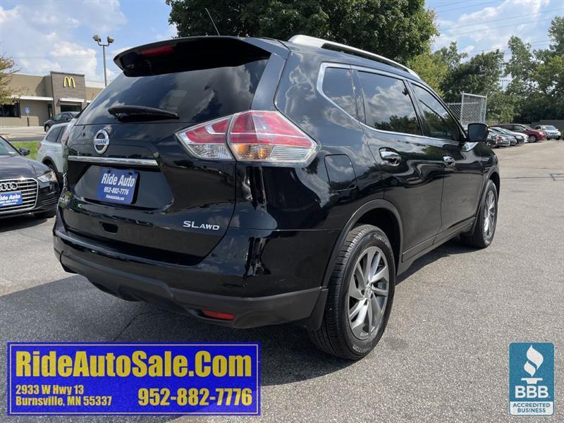 Nissan Rogue  2015