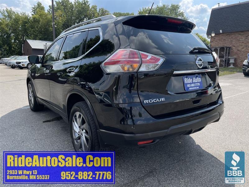 Nissan Rogue  2015