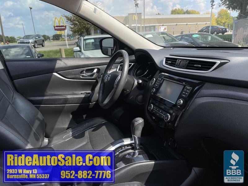 Nissan Rogue  2015