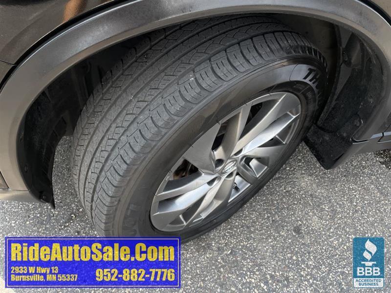 Nissan Rogue  2015