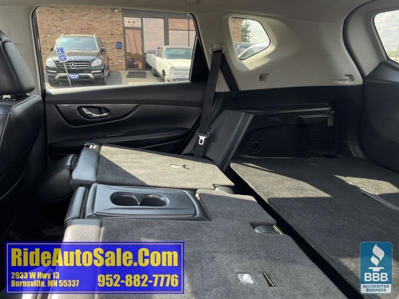 Nissan Rogue  2015