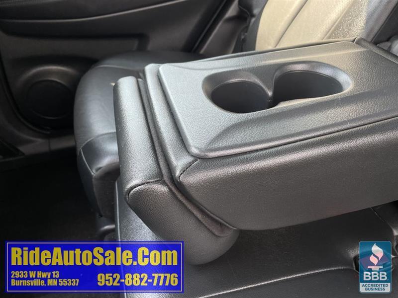 Nissan Rogue  2015