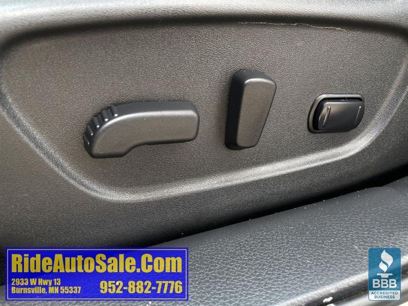 Nissan Rogue  2015