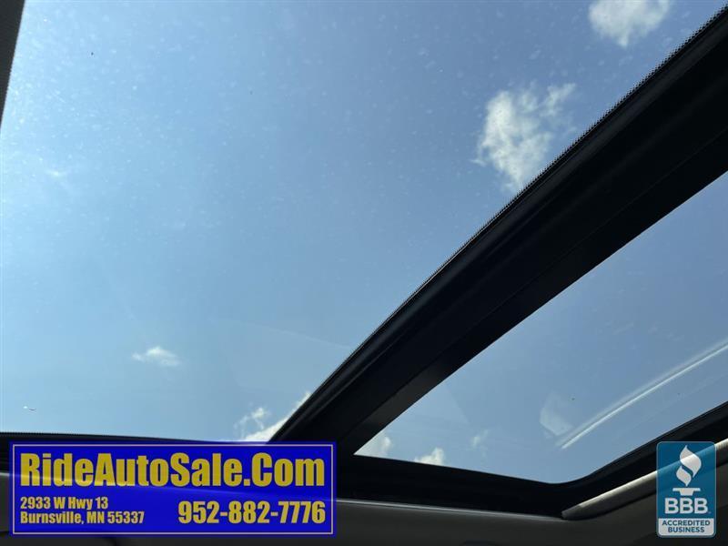 Nissan Rogue  2015