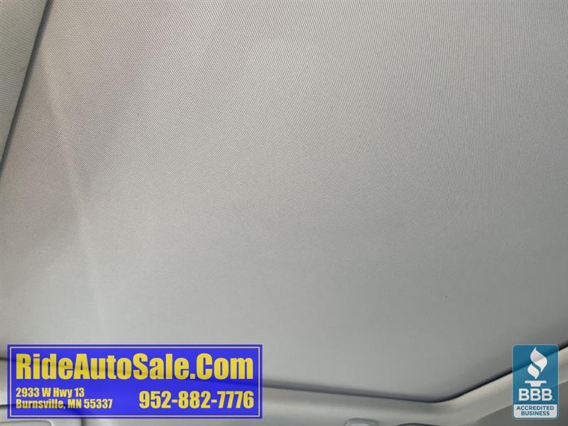 Nissan Rogue  2015