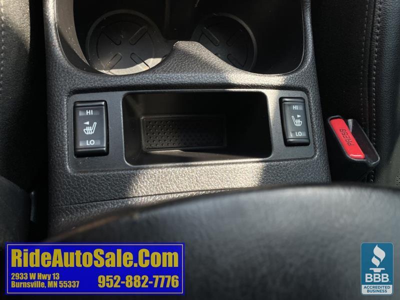 Nissan Rogue  2015