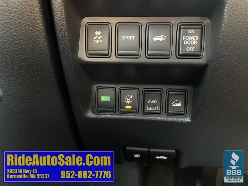 Nissan Rogue  2015