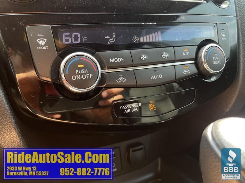 Nissan Rogue  2015