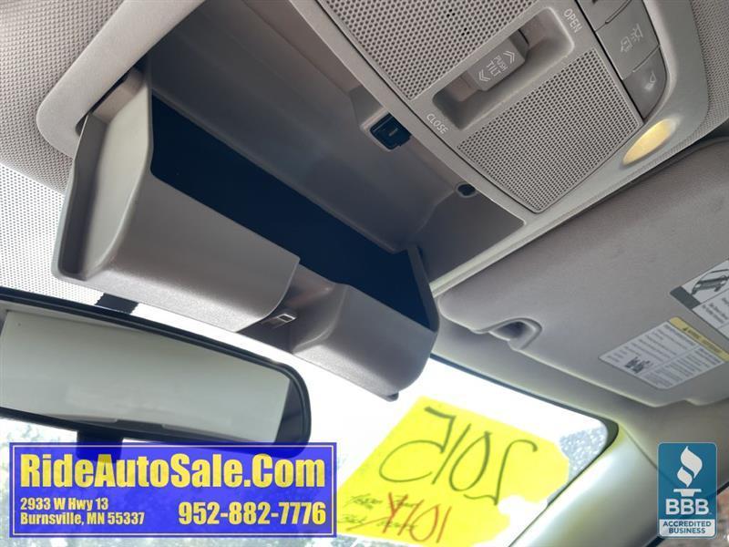 Nissan Rogue  2015