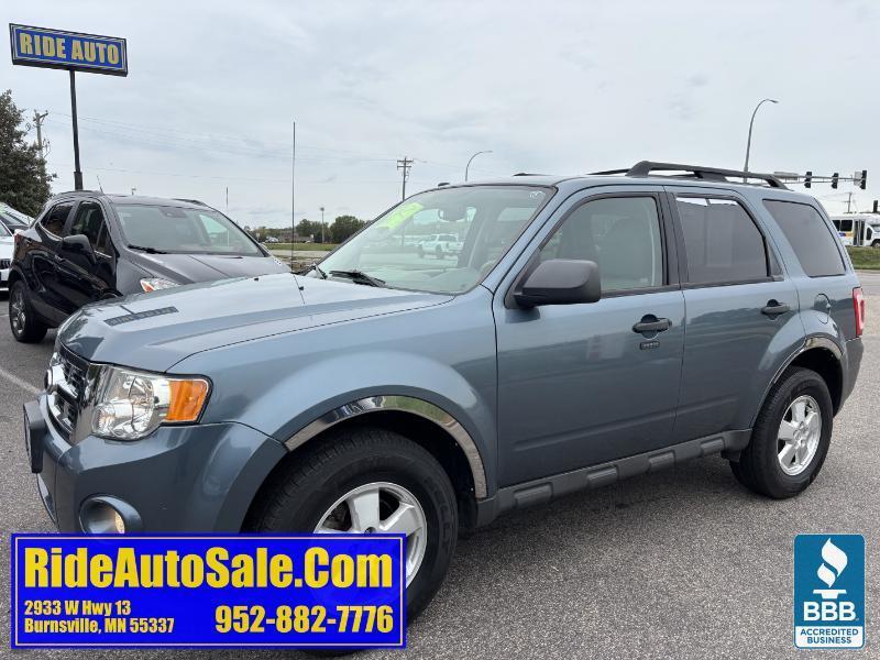 2012 Ford Escape XLT Cross Over SUV 2.5 4cyl P-roof FINANCING!