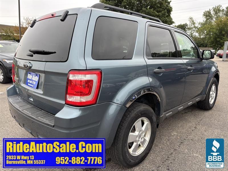 Ford Escape  2012
