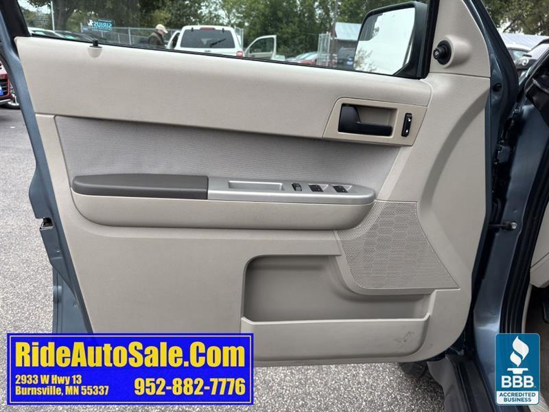 Ford Escape  2012