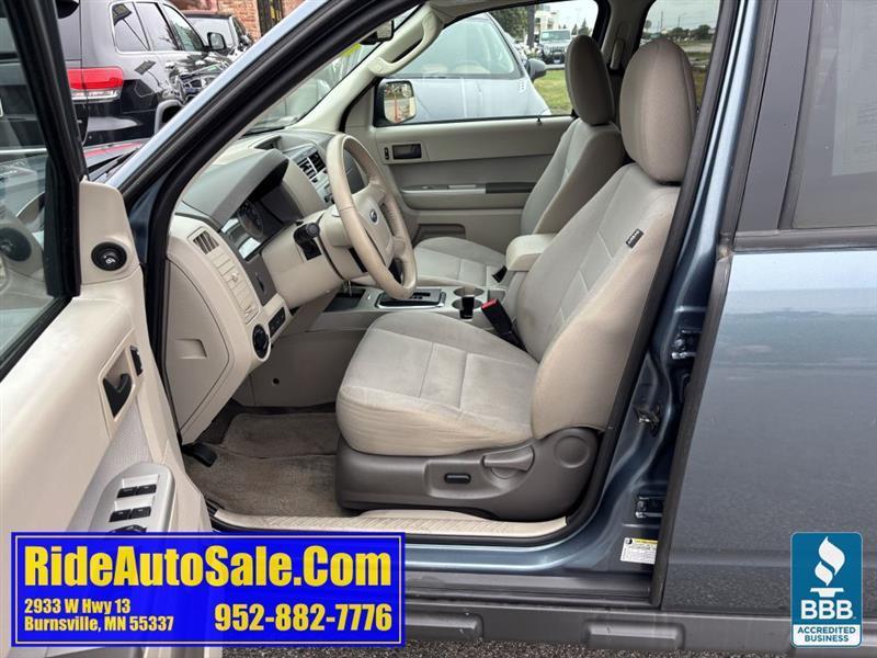 Ford Escape  2012
