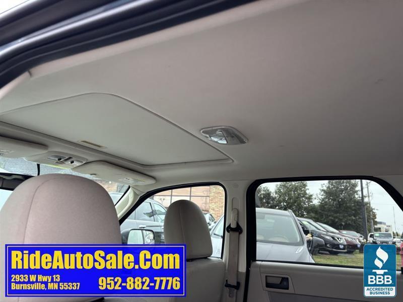 Ford Escape  2012