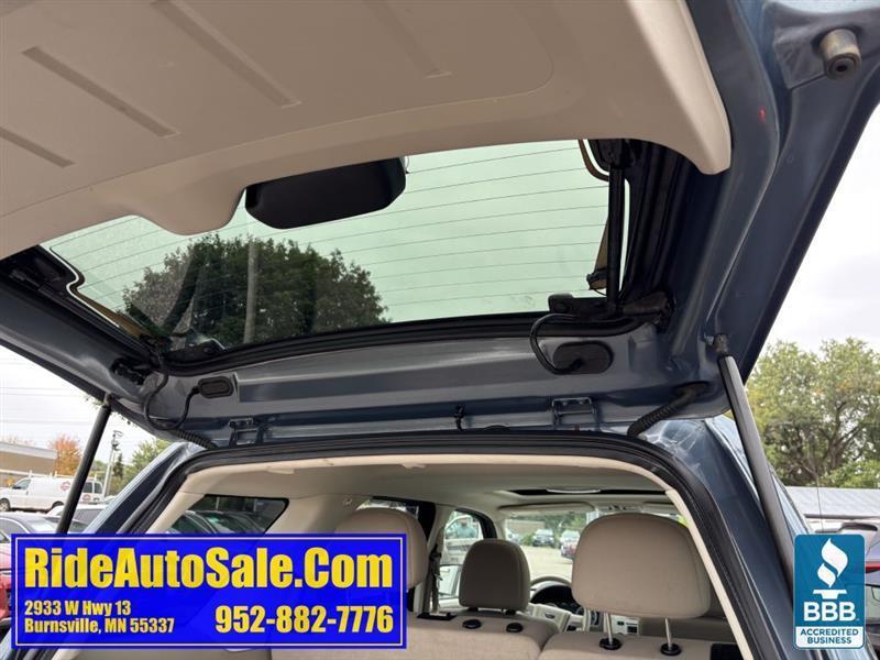 Ford Escape  2012