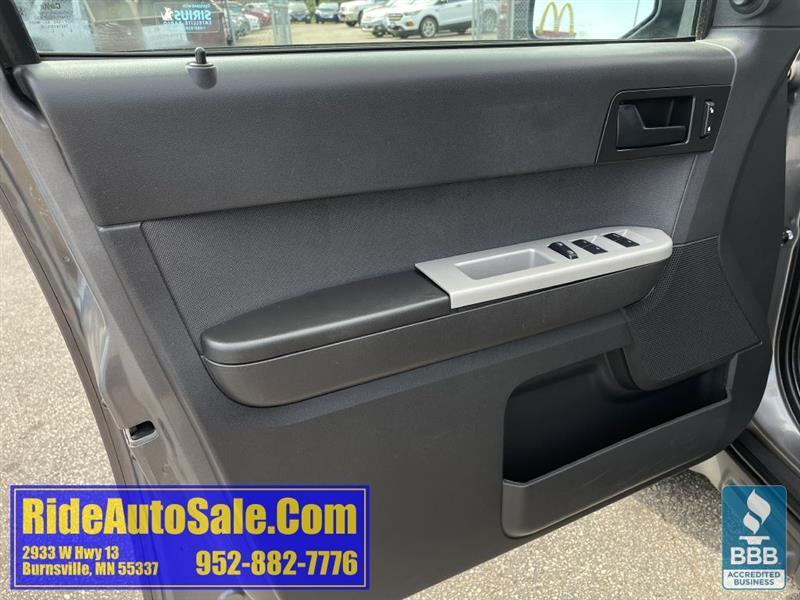 Ford Escape  2012