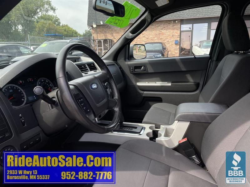 Ford Escape  2012