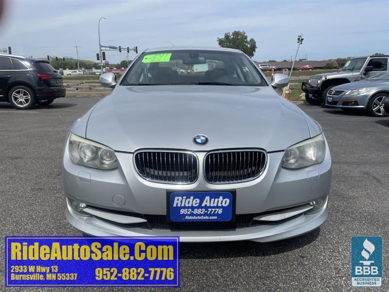 BMW 328  2011