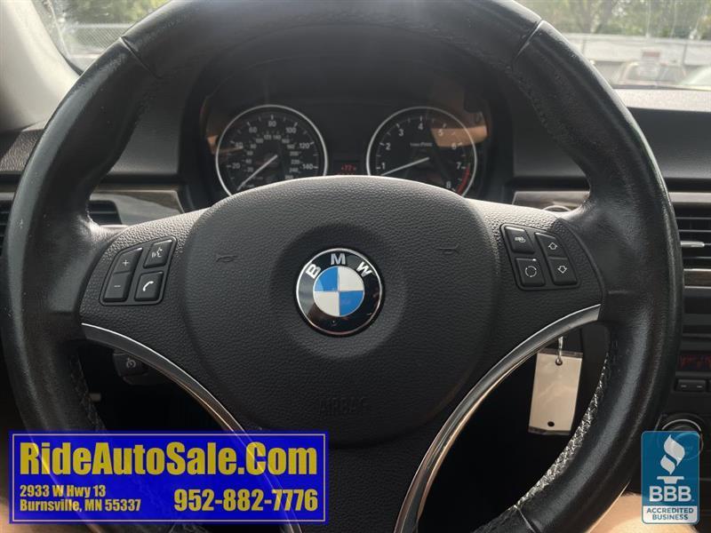 BMW 328  2011