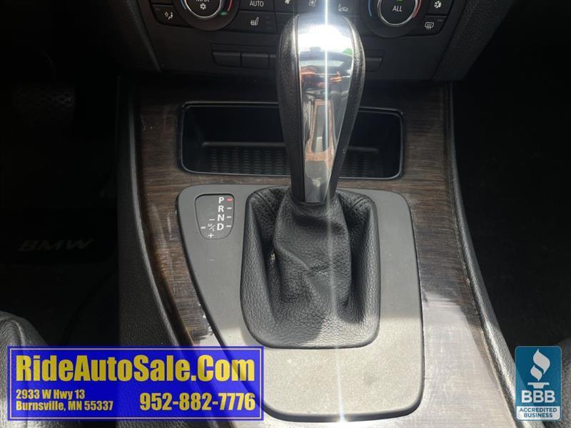 BMW 328  2011