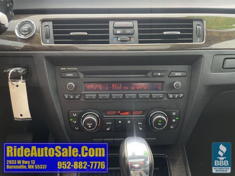BMW 328  2011