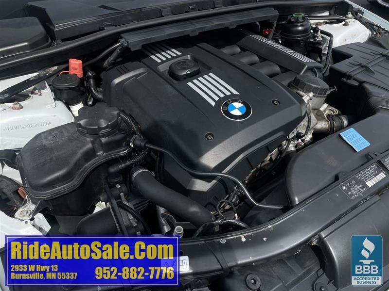 BMW 328  2011