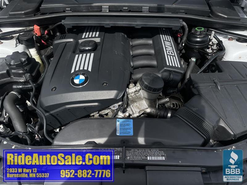 BMW 328  2011