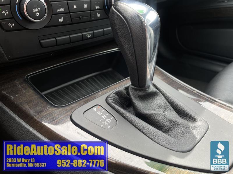 BMW 328  2011