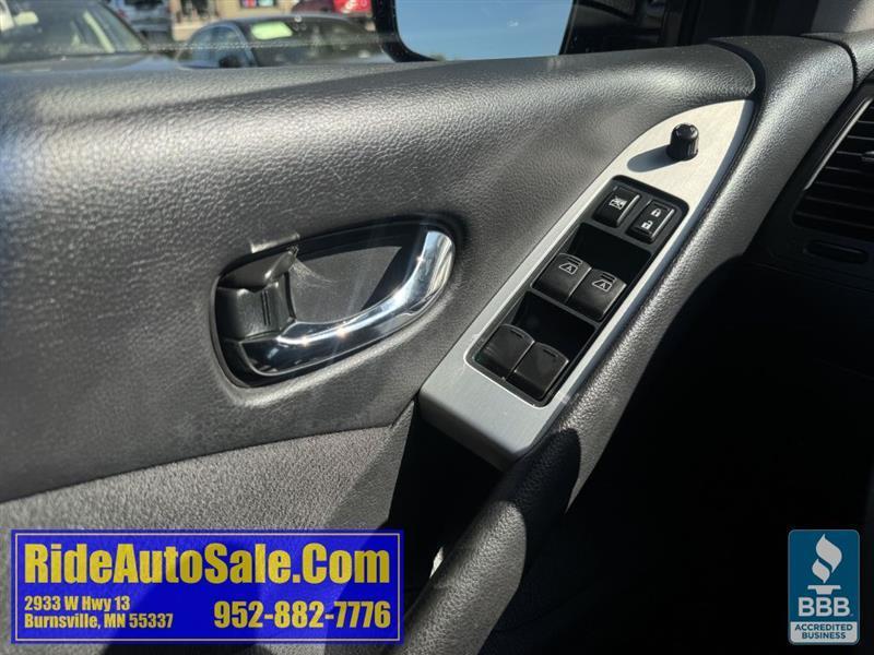 Nissan Murano  2012
