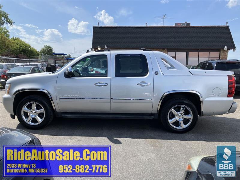 Chevrolet Avalanche  2013