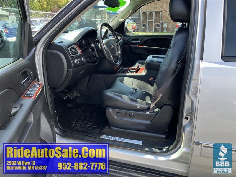 Chevrolet Avalanche  2013