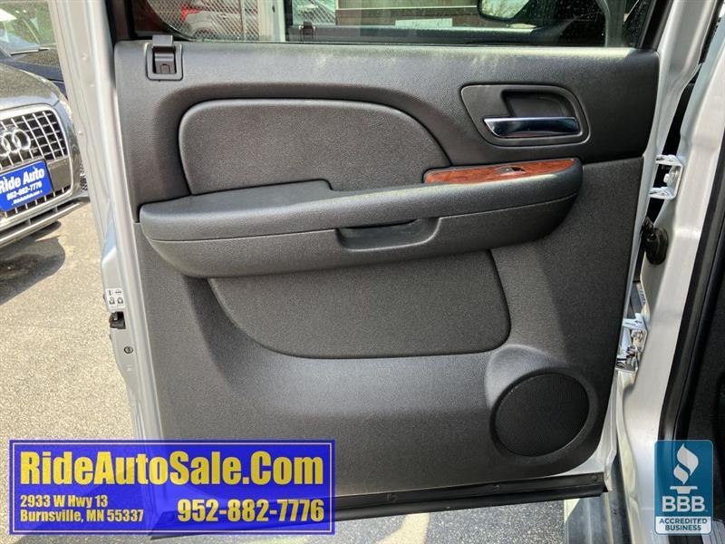 Chevrolet Avalanche  2013